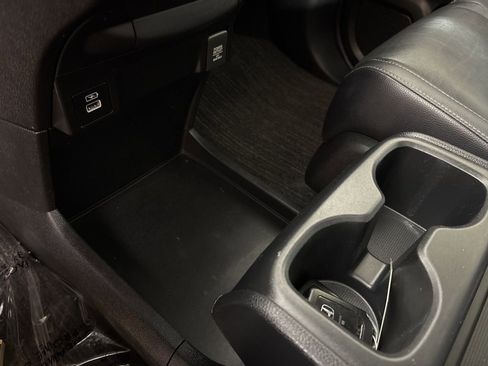 Used 2021 Honda Odyssey EX-L image 32