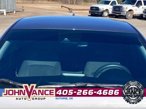 Used 2025 Chevrolet Malibu LT image 13