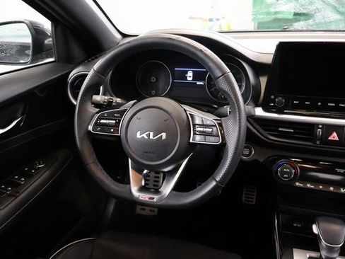 Used 2023 Kia Forte GT-Line image 11