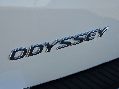 Used 2024 Honda Odyssey EX-L image 10