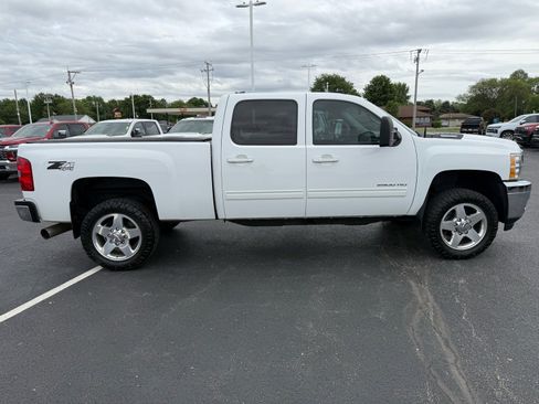 Used 2013 Chevrolet Silverado 2500 LTZ w/ LTZ Plus Package AWD/4WD image 6