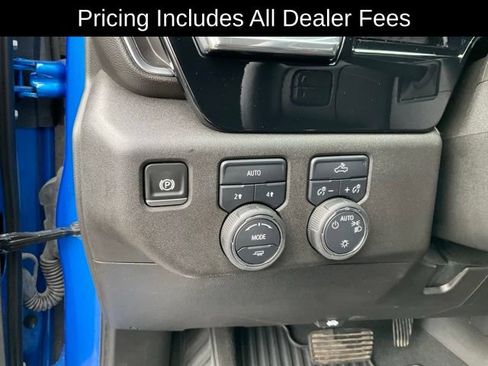 Used 2025 Chevrolet Silverado 1500 LT AWD/4WD image 9