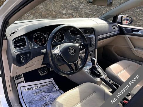 Used 2017 Volkswagen Golf Alltrack SE AWD/4WD image 12