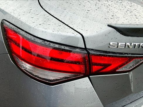 Used 2024 Nissan Sentra SR image 30