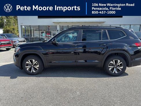 New 2026 Volkswagen Atlas SE image 1