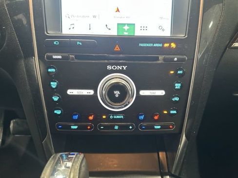 Used 2017 Ford Explorer Limited AWD/4WD image 21
