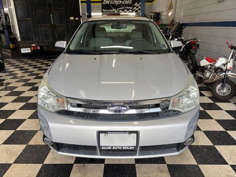 Used 2008 Ford Focus SES FWD image 1
