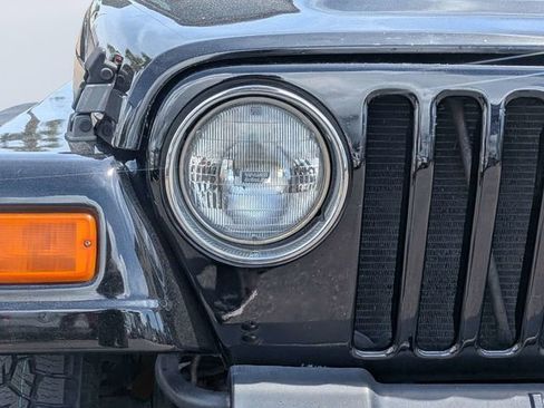 Used 2004 Jeep Wrangler X w/ Wheel Plus Group AWD/4WD image 9