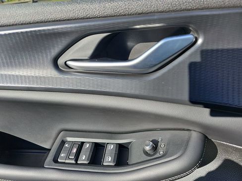 Certified 2023 Jeep Grand Cherokee Altitude image 27