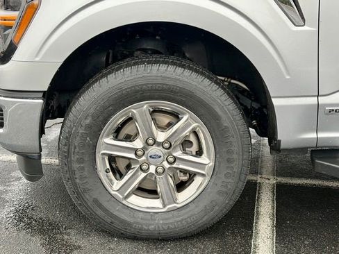 Used 2024 Ford F150 XLT w/ Mobile Office Package image 29