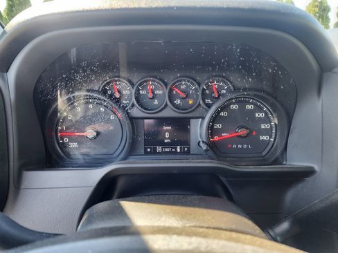 Used 2025 Chevrolet Silverado 2500 Custom image 30