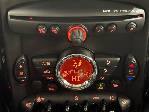 Used 2014 MINI Cooper Countryman S image 13