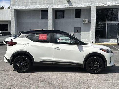 Certified 2024 Nissan Kicks SR w/ SR Premium Package image 29