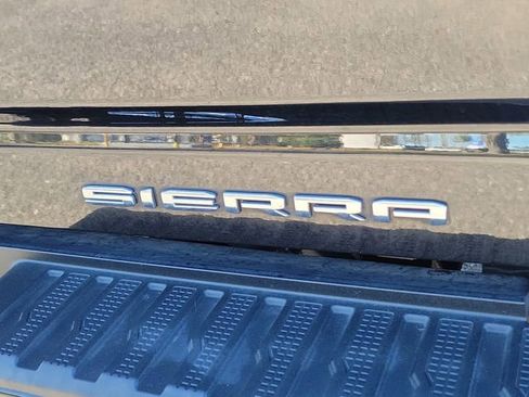 Certified 2022 GMC Sierra 2500 Denali image 7