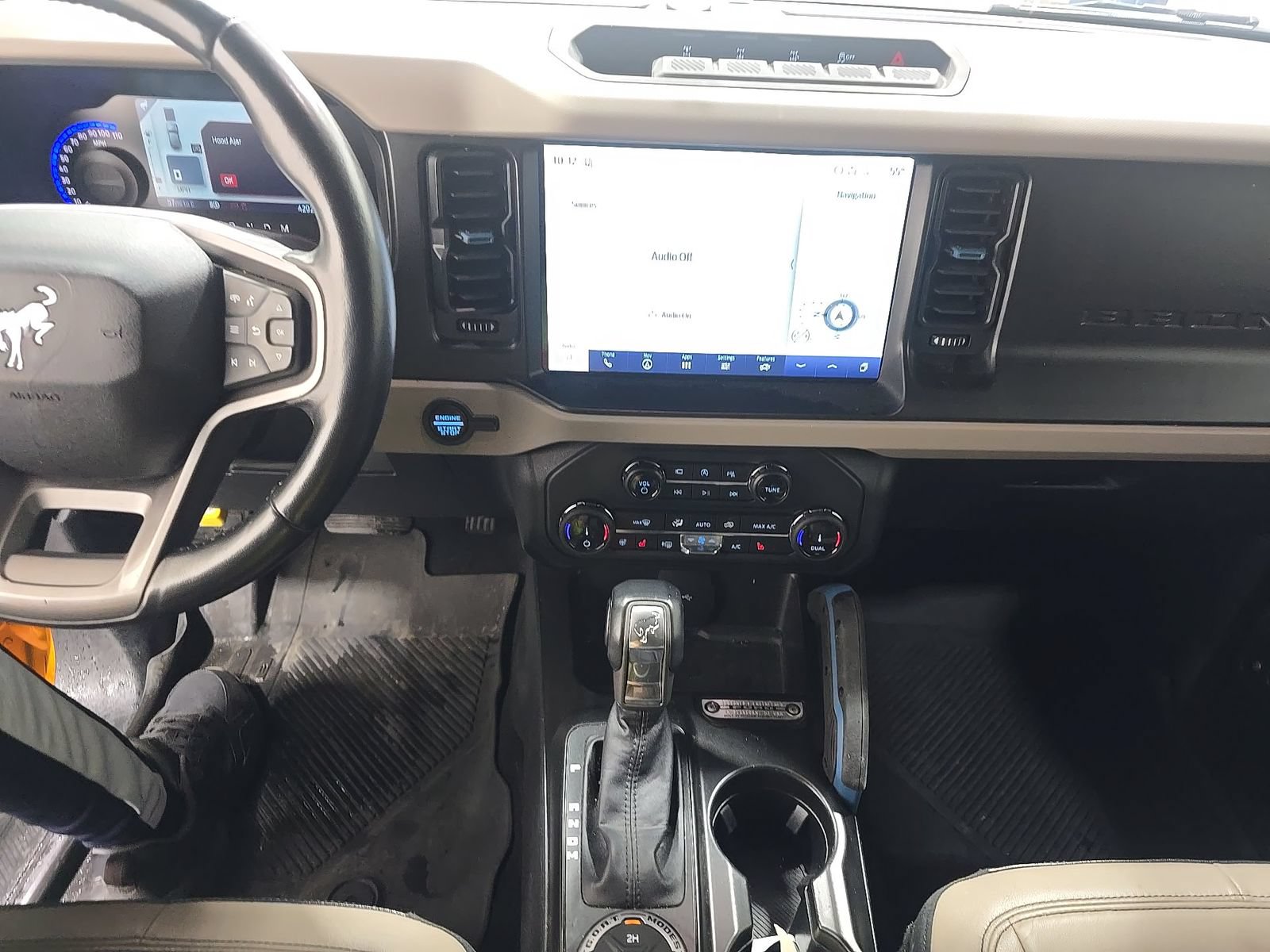 Used 2022 Ford Bronco Wildtrak AWD/4WD image 7