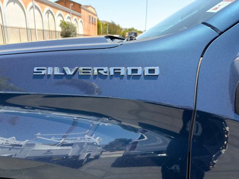 Used 2022 Chevrolet Silverado 1500 LT RWD image 37