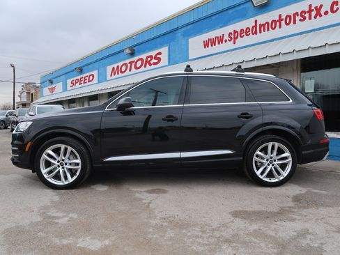 Used 2018 Audi Q7 3.0T Prestige image 3