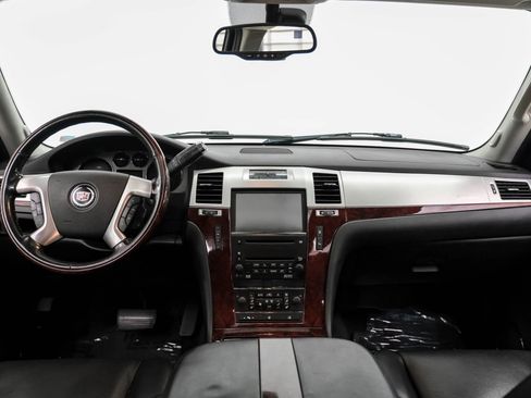 Used 2008 Cadillac Escalade AWD image 14