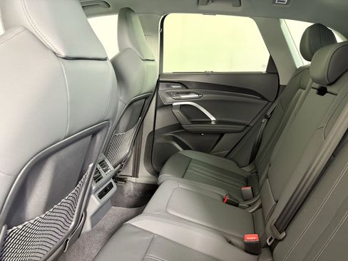 New 2025 Audi Q5 Premium Plus image 24