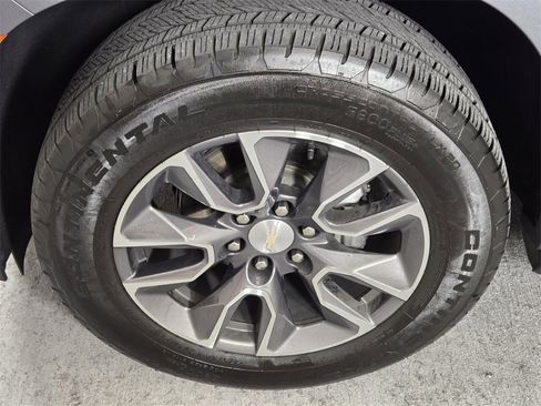 Used 2022 Chevrolet Tahoe LS w/ Driver Alert Package image 11