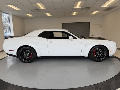 Used 2018 Dodge Challenger SRT Hellcat image 62