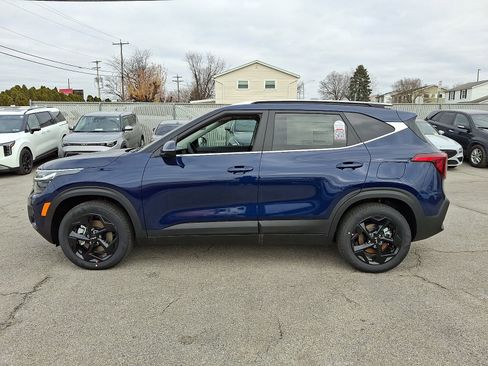 New 2026 Kia Seltos EX image 5