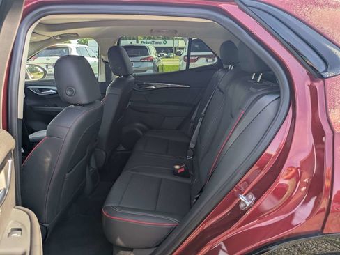 Used 2023 Buick Envision Essence w/ Sport Touring Package AWD/4WD image 14