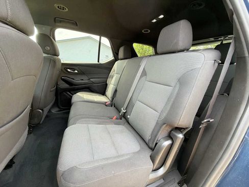 Used 2023 Chevrolet Traverse LT AWD/4WD image 16