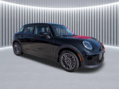 Used 2025 MINI Cooper S FWD image 3