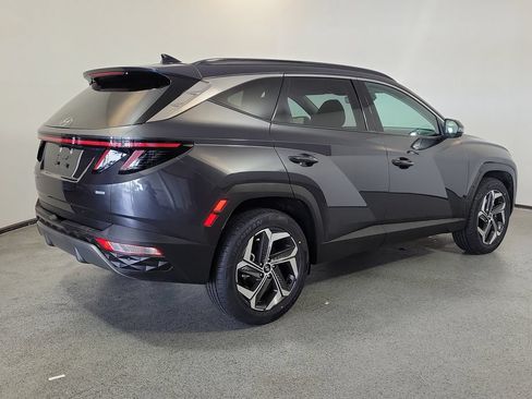 Used 2023 Hyundai Tucson Limited w/ Cargo Package AWD/4WD image 6