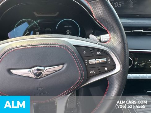 Used 2023 Genesis GV70 2.5T w/ Sport Prestige Package image 19