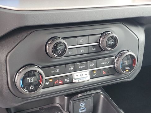 New 2025 Ford Bronco Outer Banks image 30