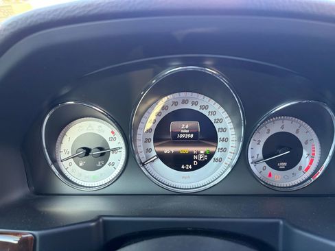 Used 2013 Mercedes-Benz GLK 350 2WD image 15