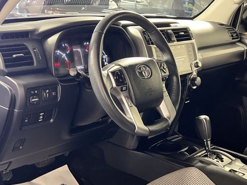Used 2021 Toyota 4Runner SR5 RWD image 17