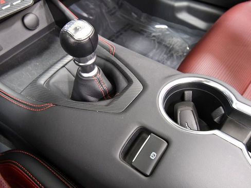 Used 2025 Ford Mustang GT Premium image 23