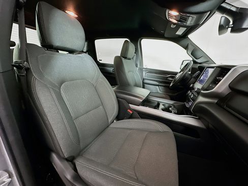Used 2023 RAM 1500 Big Horn image 28
