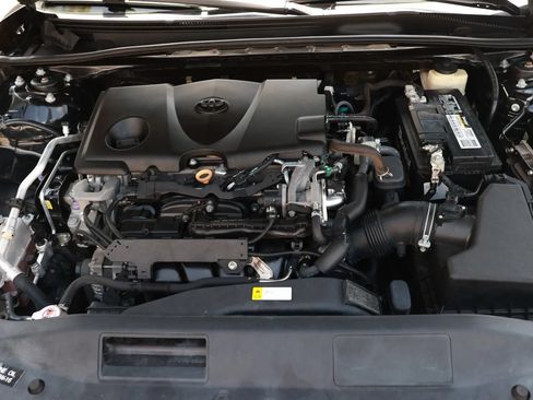 Used 2018 Toyota Camry XSE FWD image 48