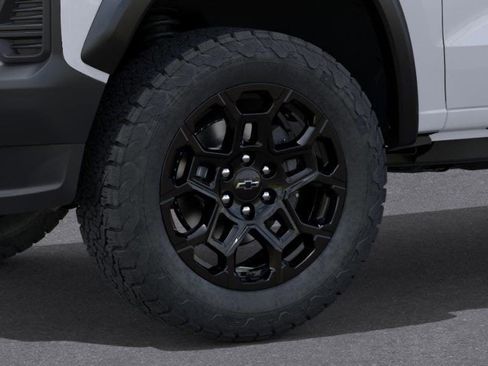 New 2026 Chevrolet Colorado Trail Boss AWD/4WD image 9