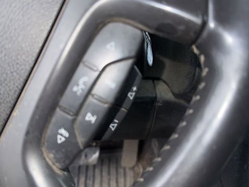 Used 2009 Chevrolet Silverado 2500 LTZ w/ Suspension Package, Off-Road image 14