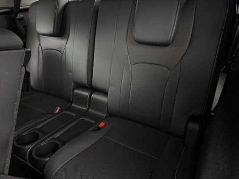 Used 2022 Lexus RX 350L AWD image 22