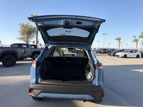 Certified 2026 Toyota Corolla Cross LE image 30