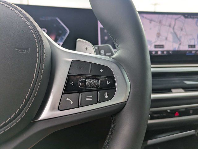 Used 2024 BMW X5 sDrive40i w/ M Sport Package RWD image 30