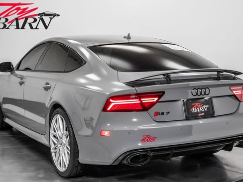 Used 2016 Audi RS 7 Prestige image 13