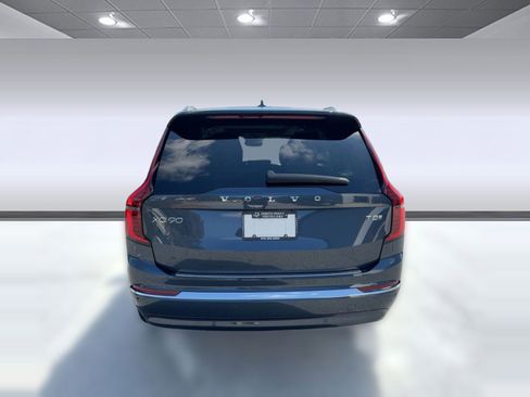 New 2026 Volvo XC90 T8 Ultra w/ Protection Package Premier image 10