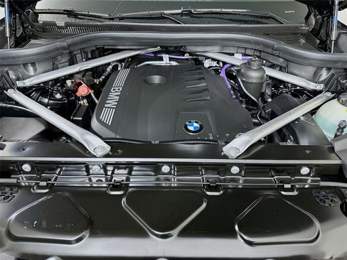 New 2026 BMW X5 xDrive40i w/ Premium Package image 32