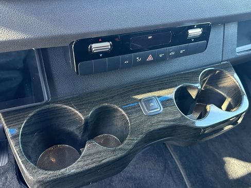 Used 2022 Mercedes-Benz Sprinter 3500 image 37