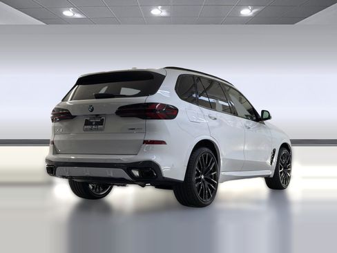 Used 2026 BMW X5 xDrive40i w/ M Sport Package AWD/4WD image 8