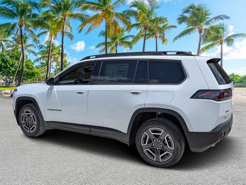 New 2026 Jeep Cherokee Laredo AWD/4WD image 5