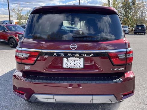 Used 2024 Nissan Armada Platinum w/ Captain's Chairs Package image 3