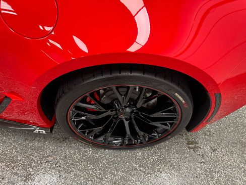 Used 2019 Chevrolet Corvette Z06 image 28